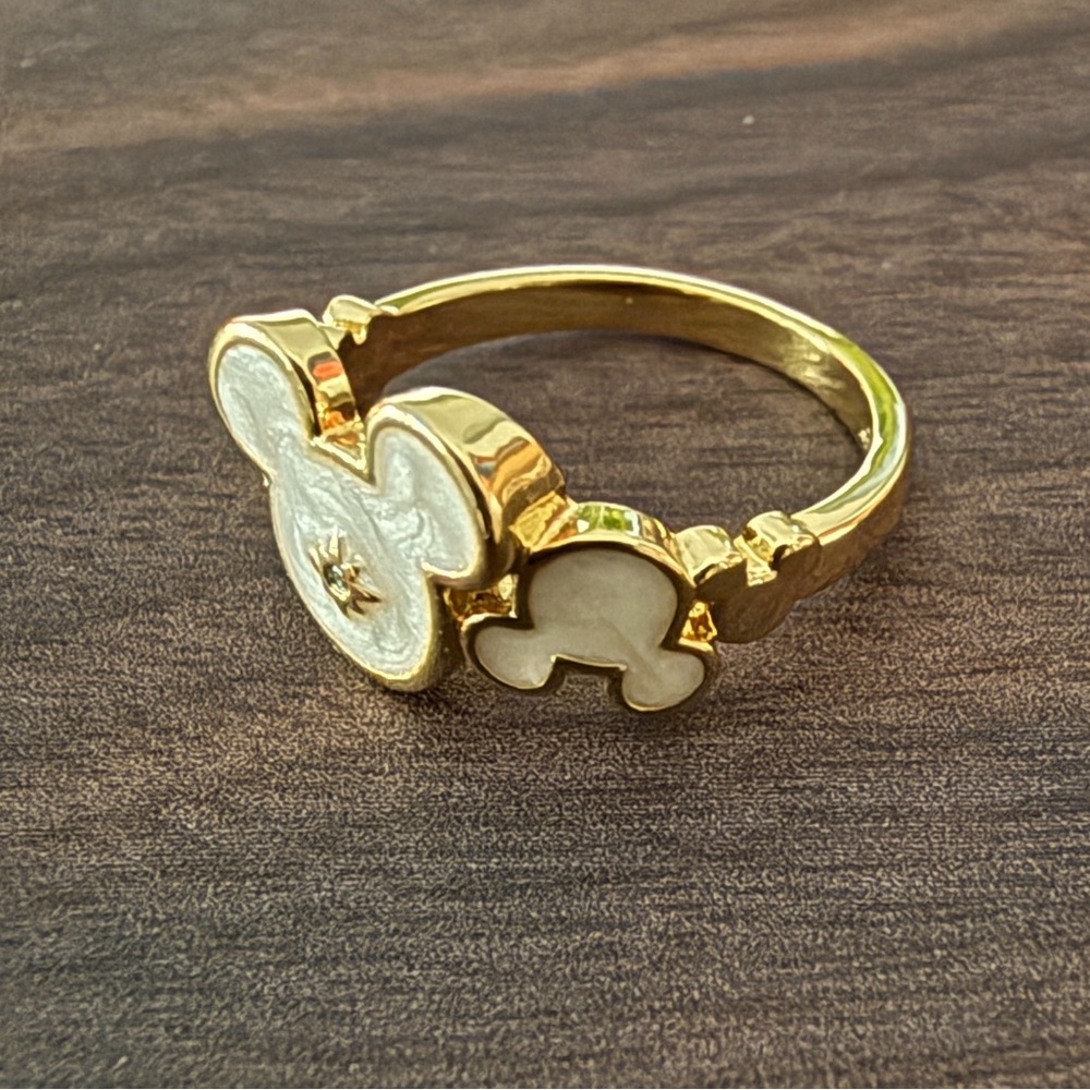 Disney Parks Enamel Gold Tone Mickey Ring Size 6